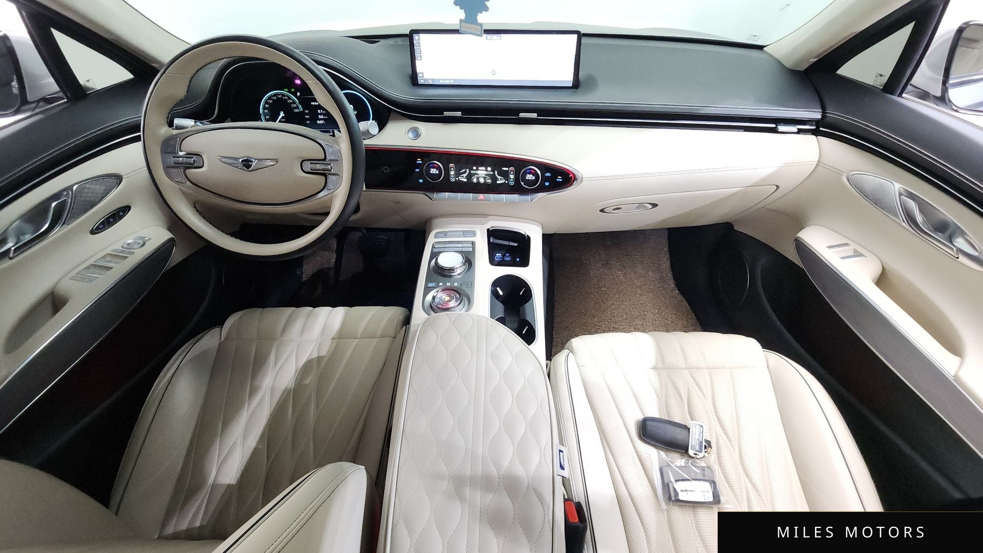 Genesis GV70 2022 — миниатюра 7