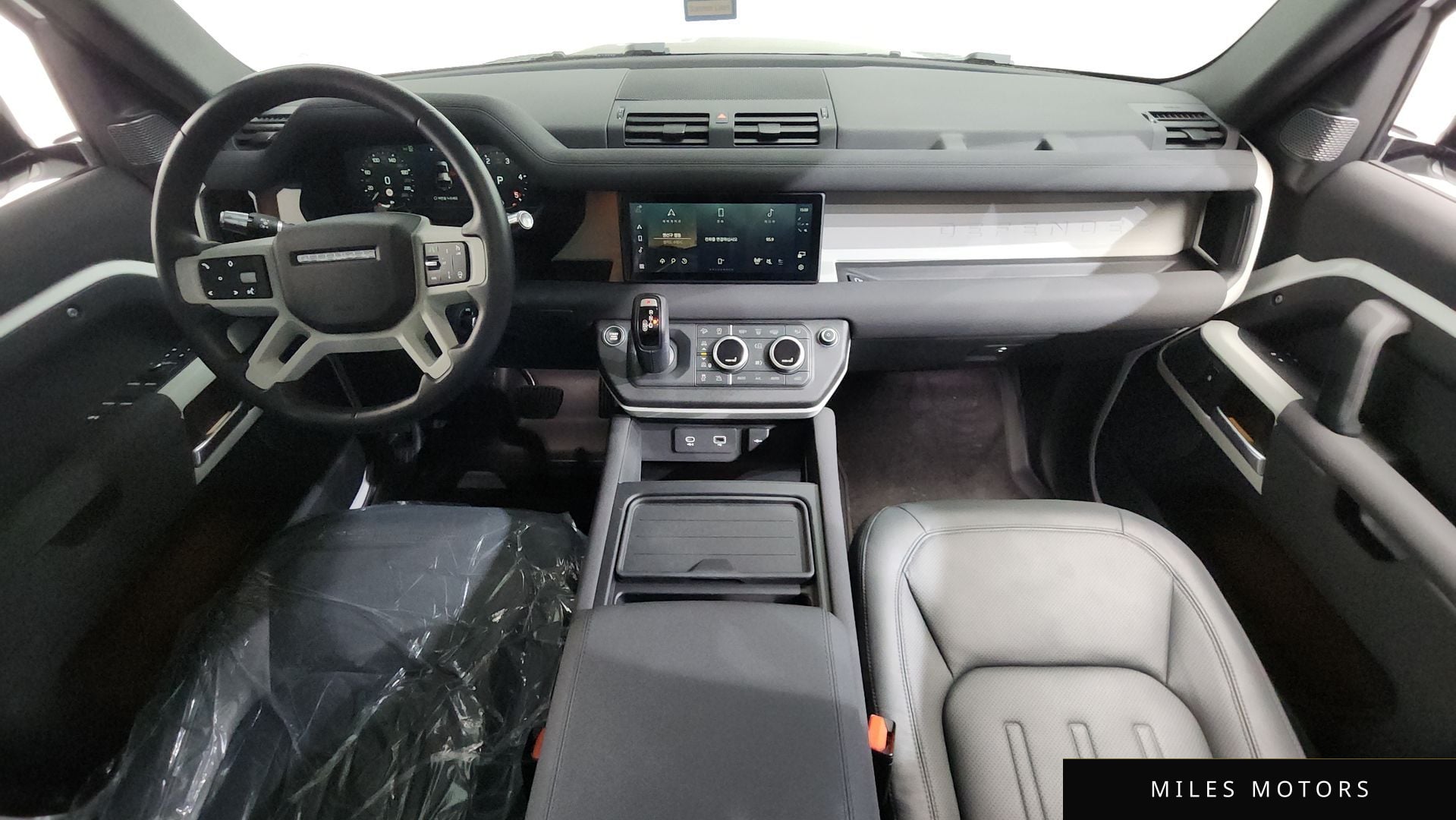 Land Rover Defender 2022 — миниатюра 7