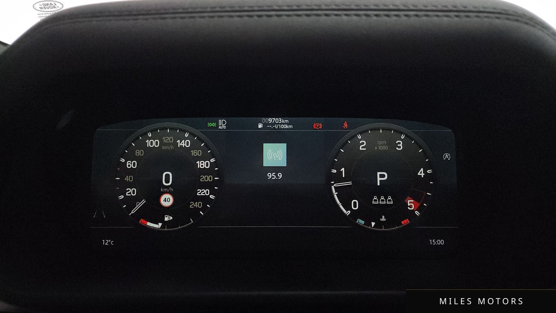 Land Rover Defender 2022 — миниатюра 8