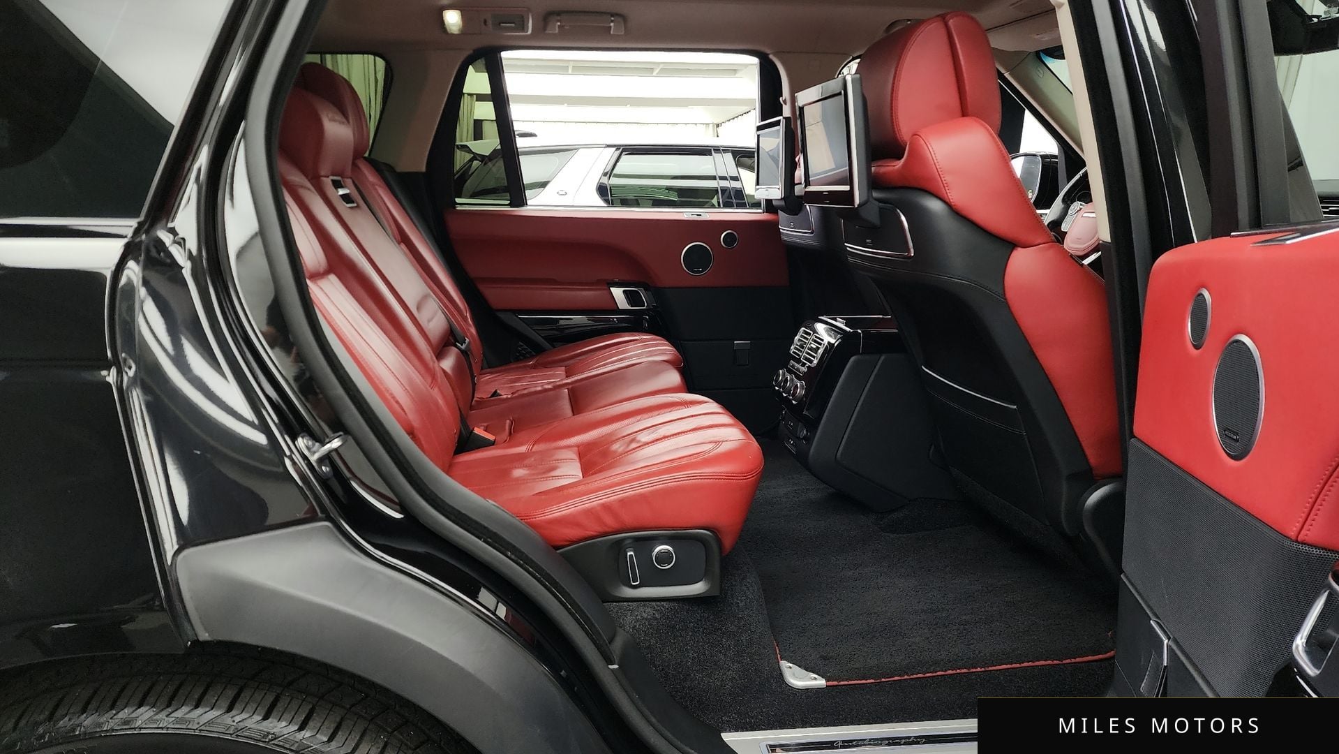 Land Rover 레인지로버 2016 — миниатюра 12