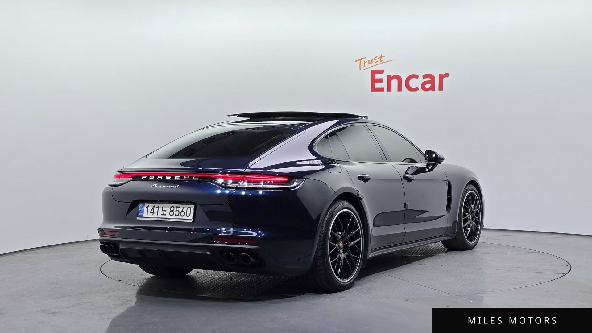 Porsche Panamera 2021 — миниатюра 2