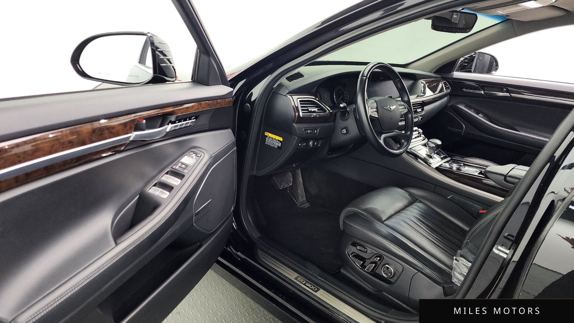 Genesis EQ900 2018 — миниатюра 10