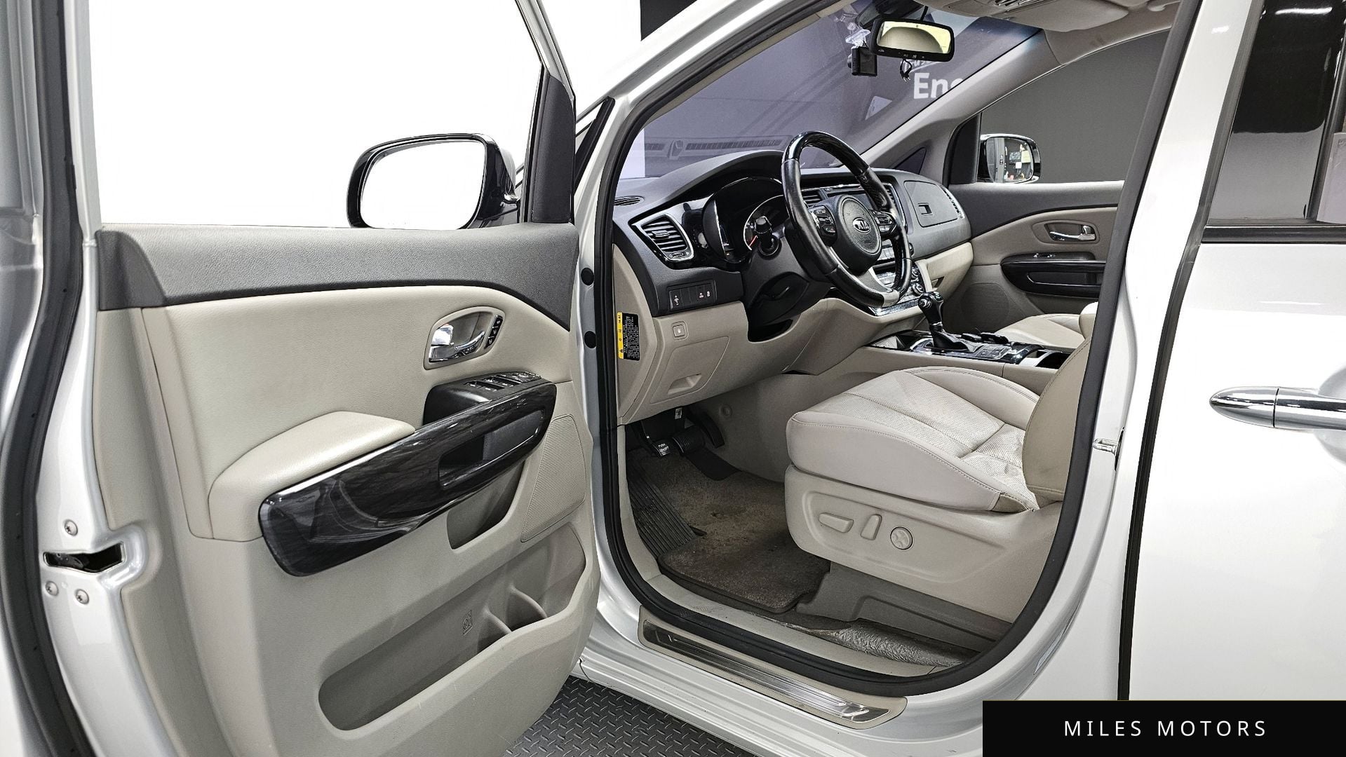 Kia Canival 2016 — миниатюра 11