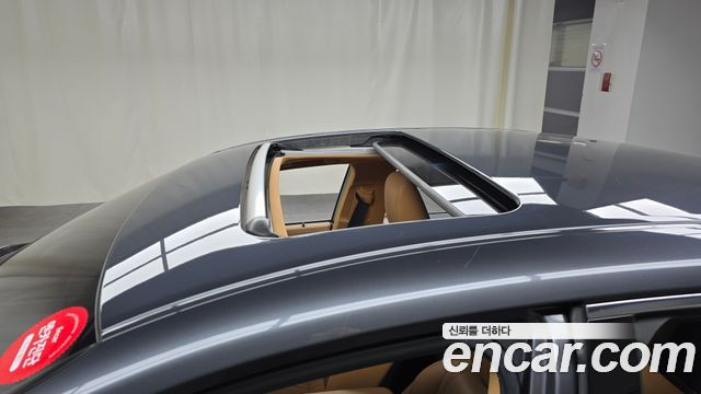 Лексус ES300h 2022 — миниатюра 19