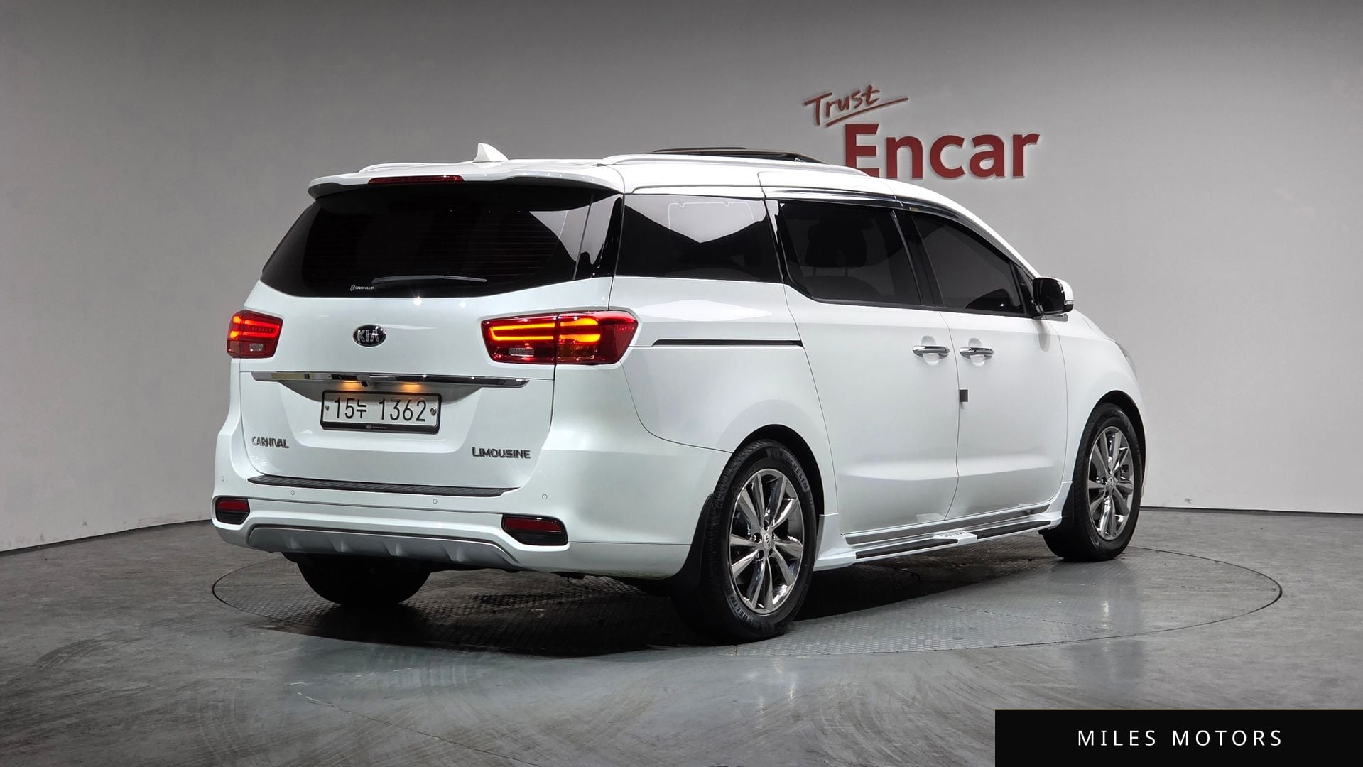 Kia Canival 2019 — миниатюра 2