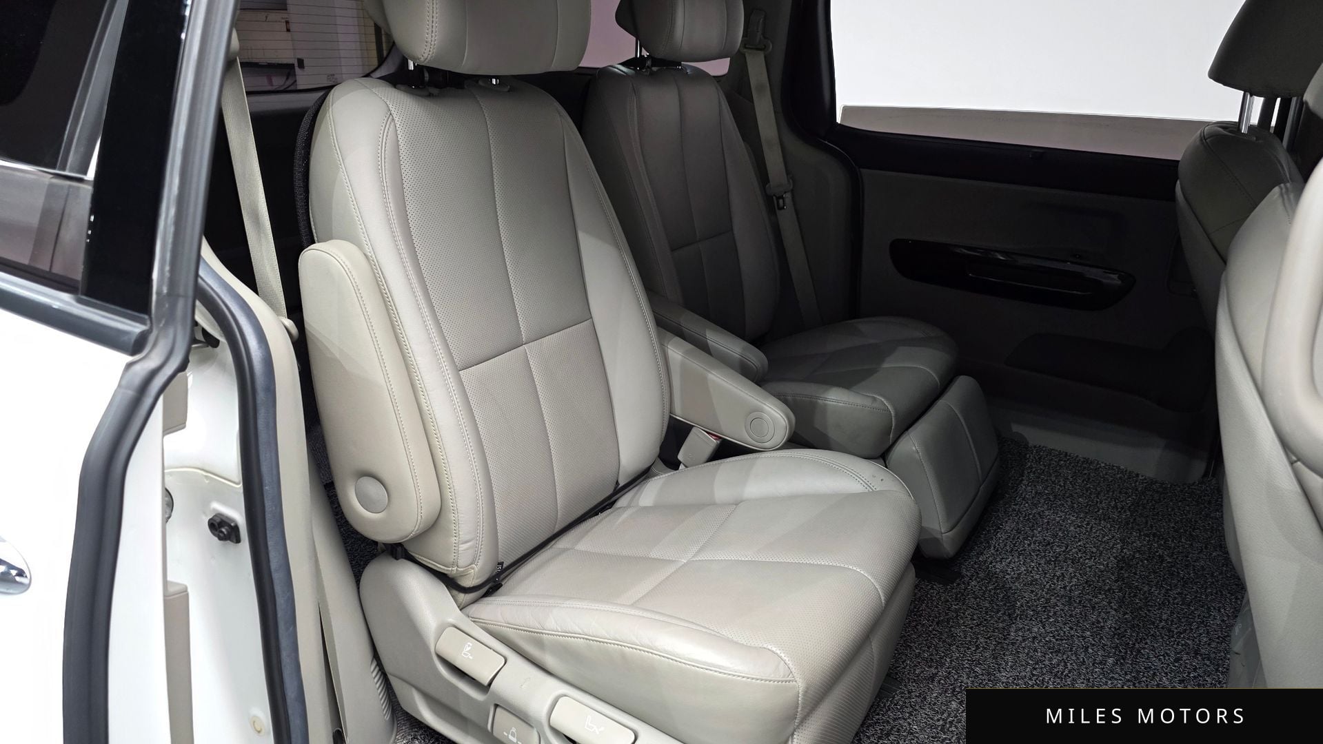 Kia Canival 2019 — миниатюра 12
