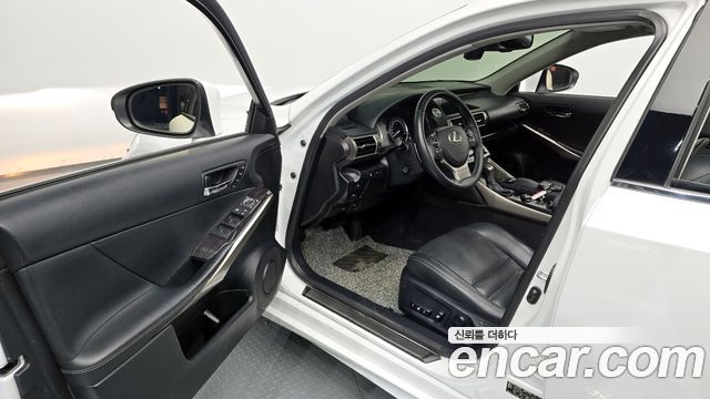 Лексус IS250 2014 — миниатюра 10