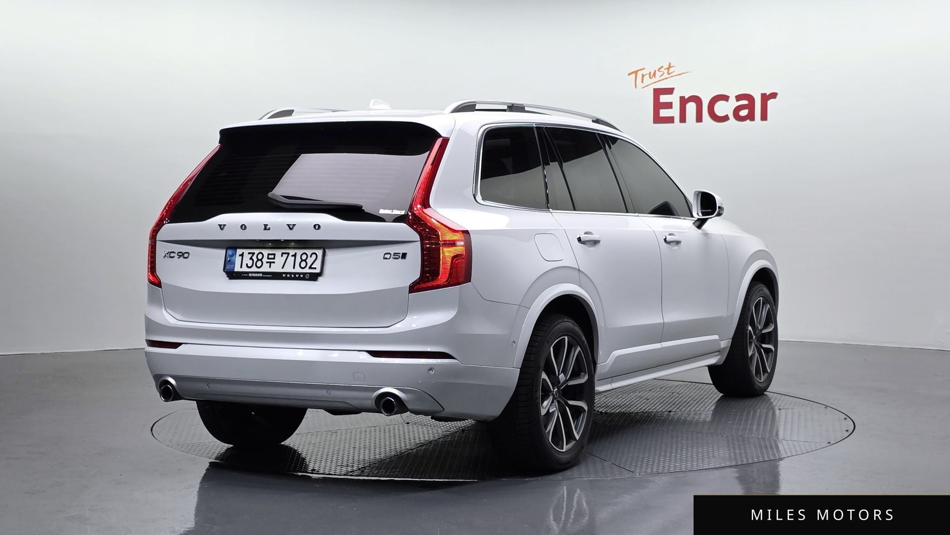 Volvo XC90 2019 — миниатюра 2