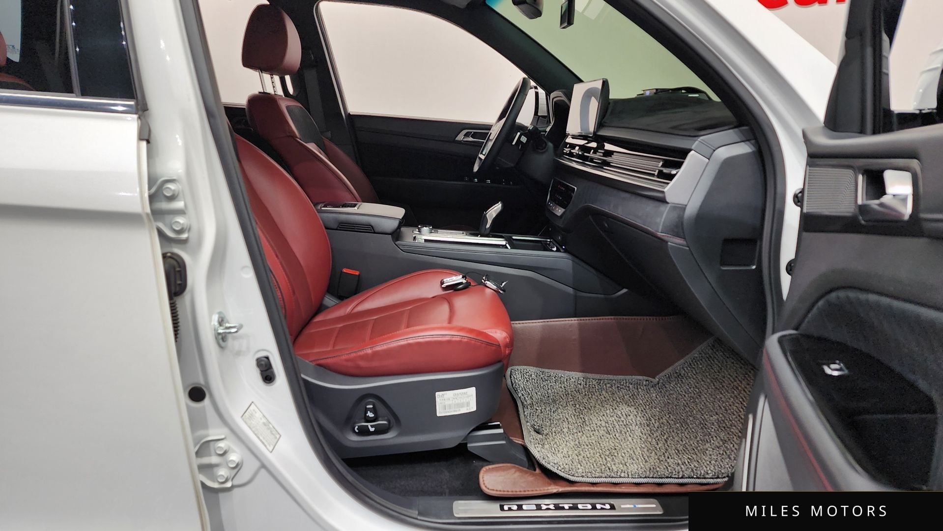 KG Mobility Rexton 2024 — миниатюра 11