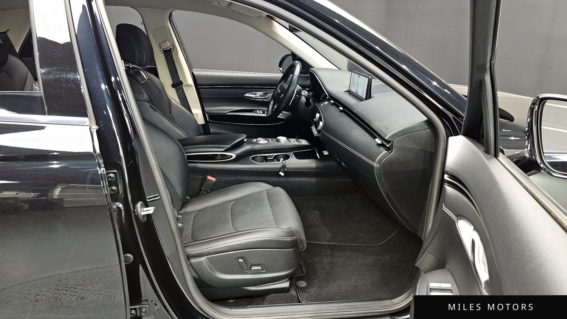 Genesis GV70 2021 — миниатюра 11