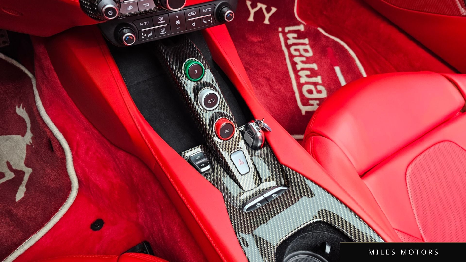Ferrari 포르토피노 2022 — миниатюра 9