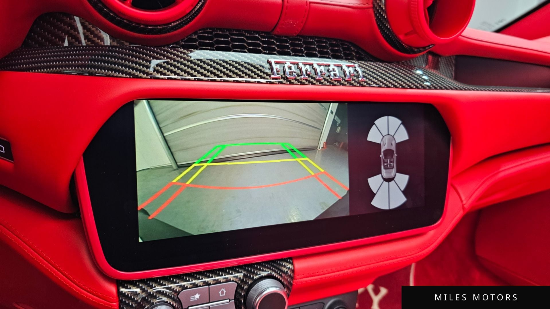 Ferrari 포르토피노 2022 — миниатюра 16