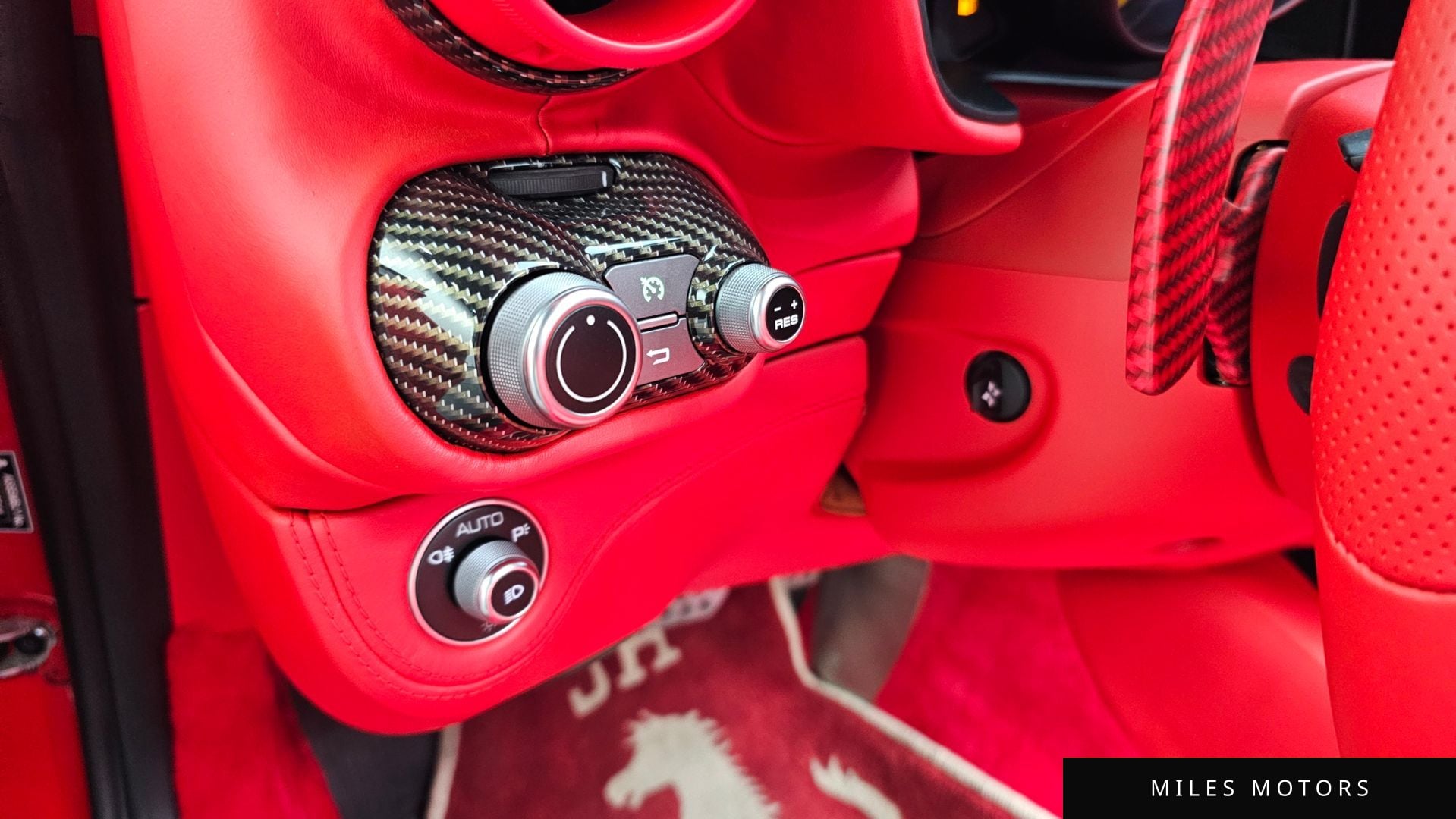 Ferrari 포르토피노 2022 — миниатюра 18
