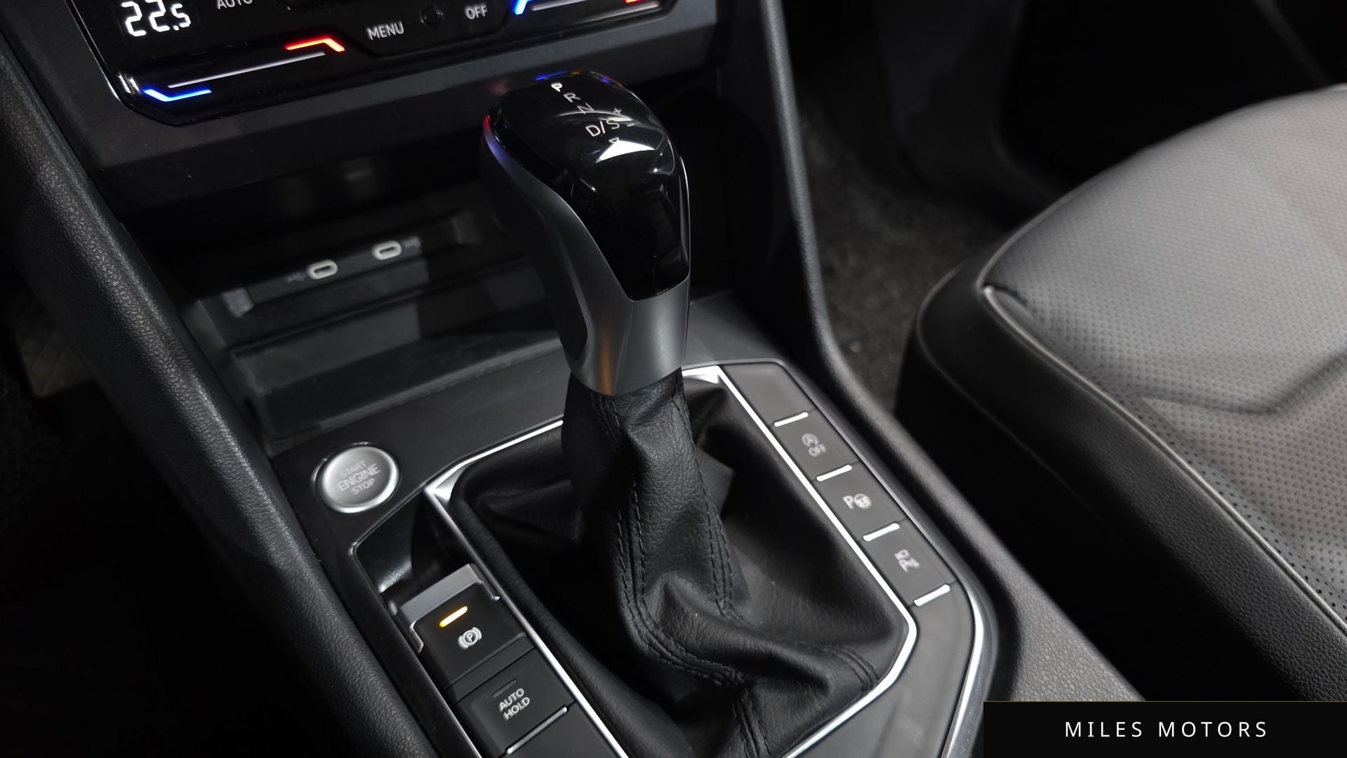 Volkswagen Tiguan 2023 — миниатюра 9