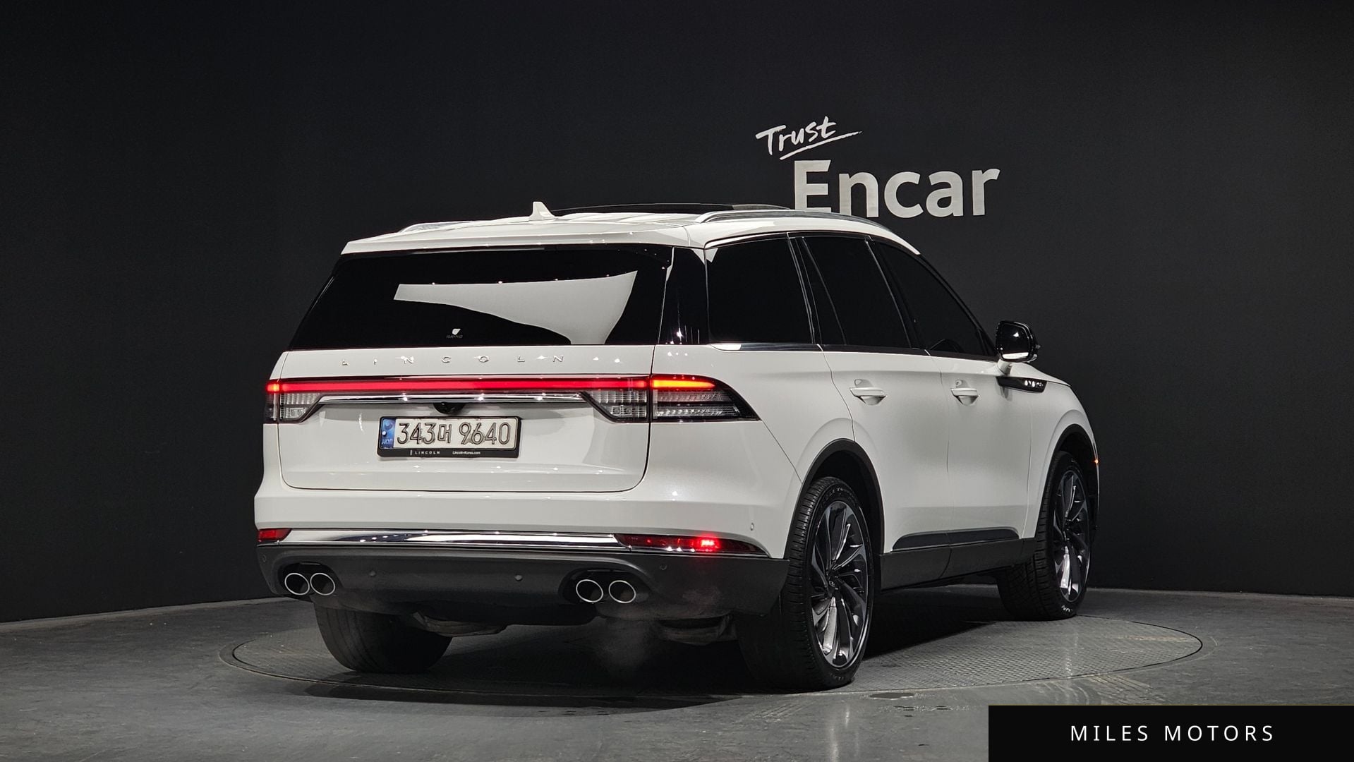 Lincoln Aviator 2021 — миниатюра 2
