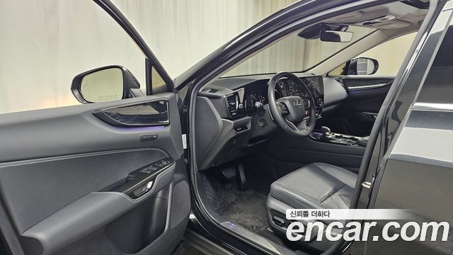 Лексус NX350h 2025 — миниатюра 10