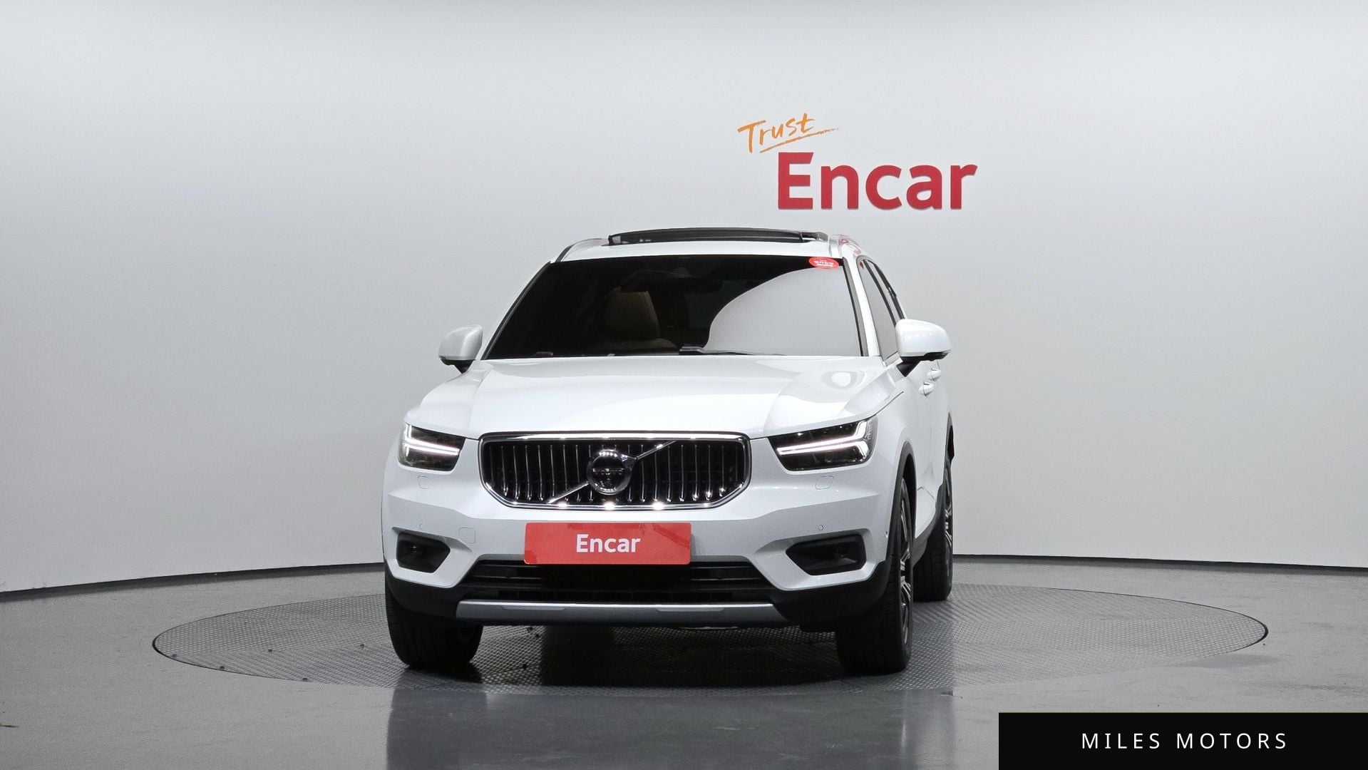 Volvo XC40 2021 — миниатюра 3