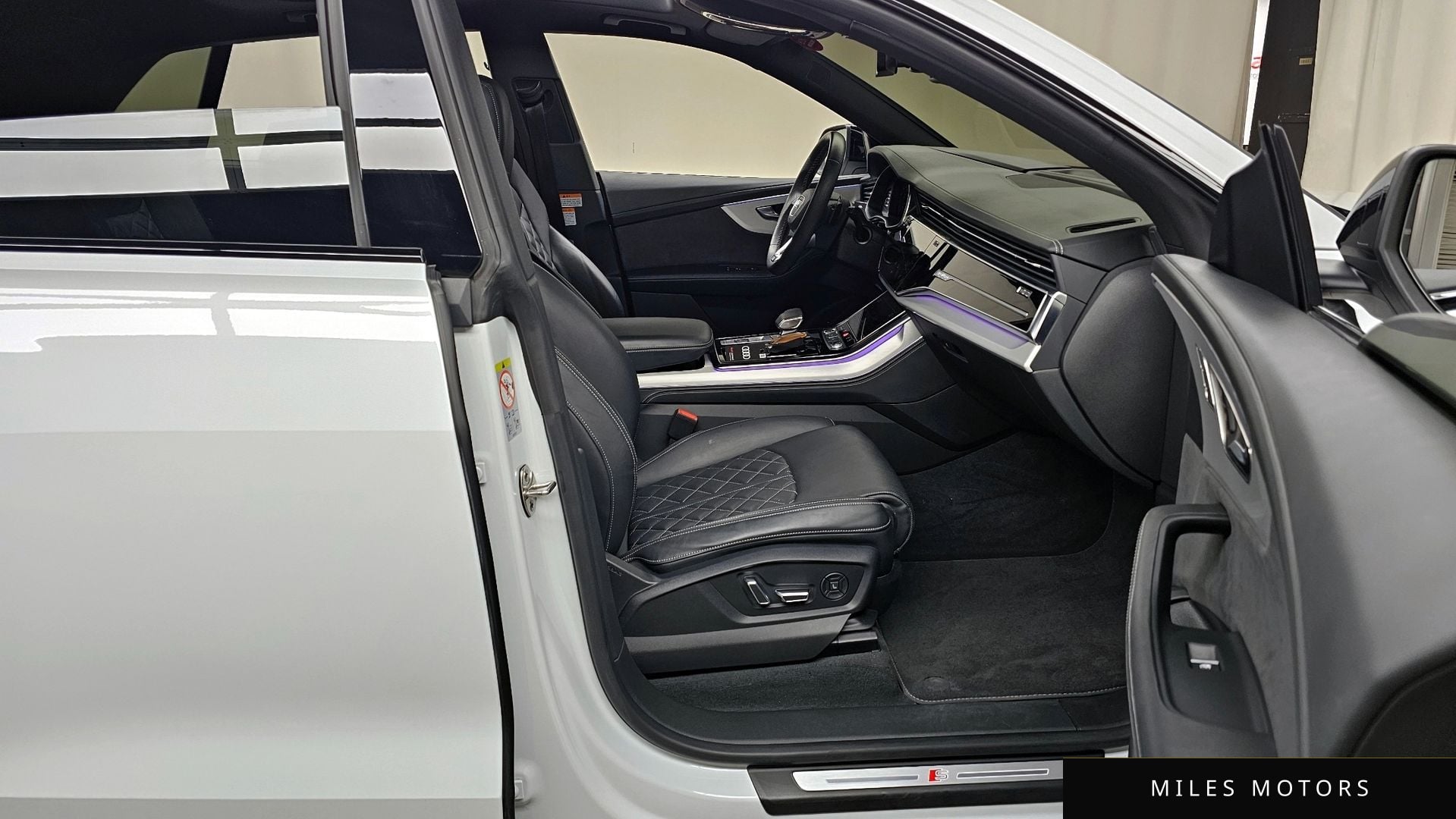 Audi Q8 (4M) 2023 — миниатюра 11