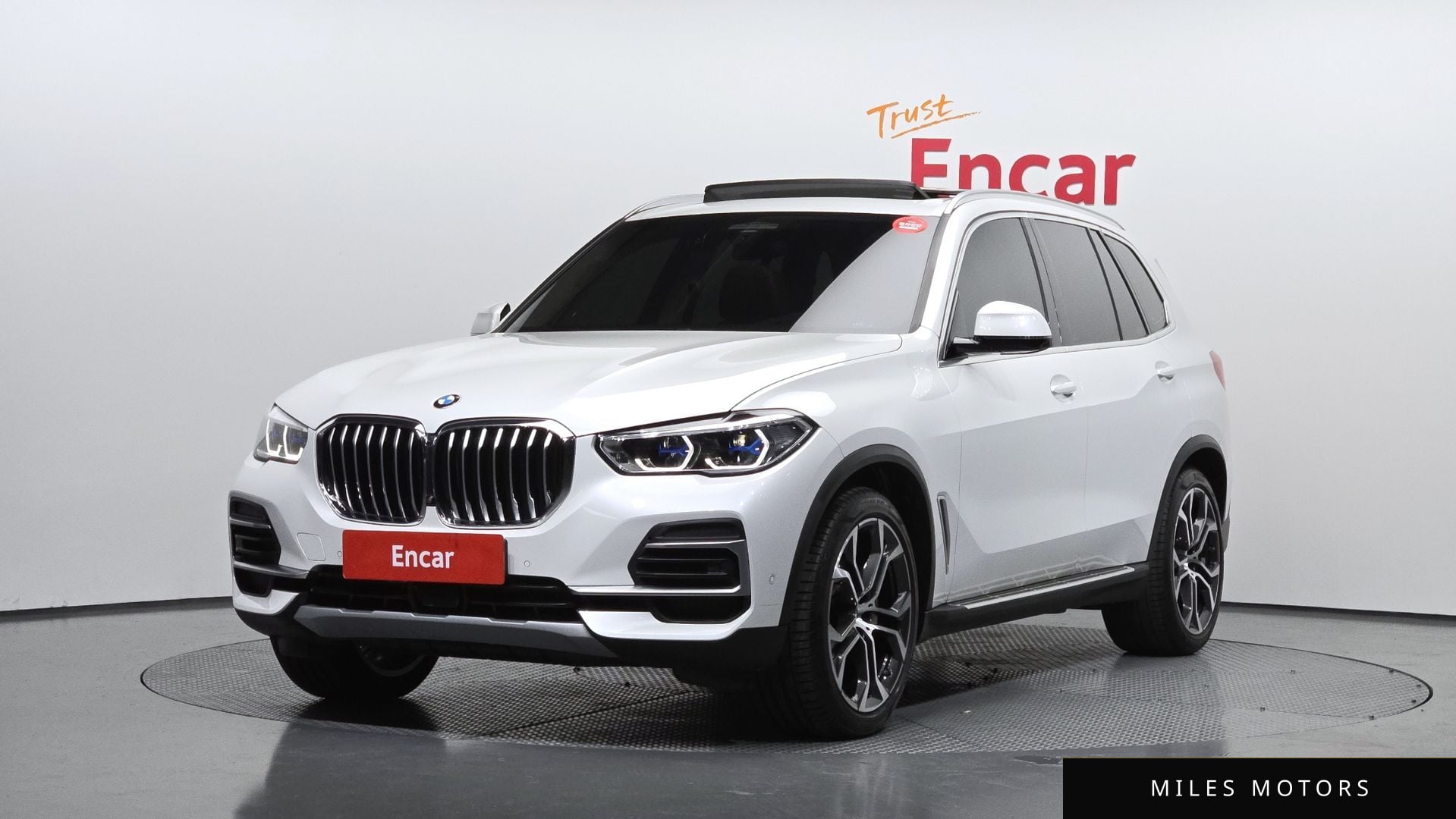 BMW X5 (G05) 2023 — фото 1 из 12
