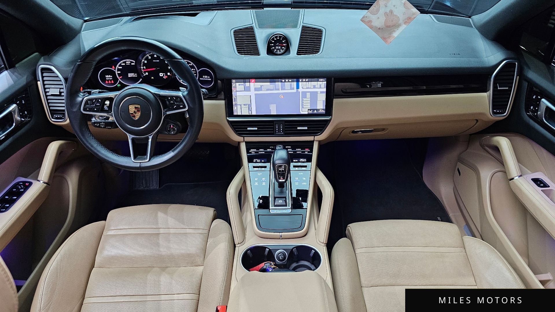 Porsche Cayenne 2021 — миниатюра 7