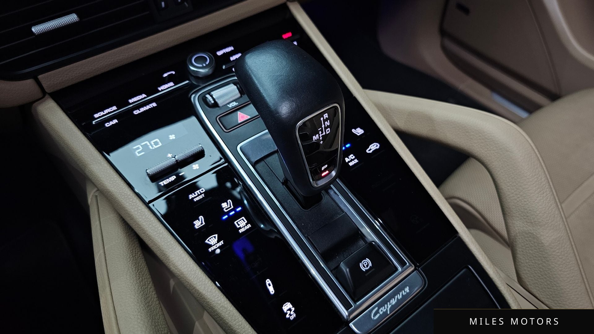 Porsche Cayenne 2021 — миниатюра 9