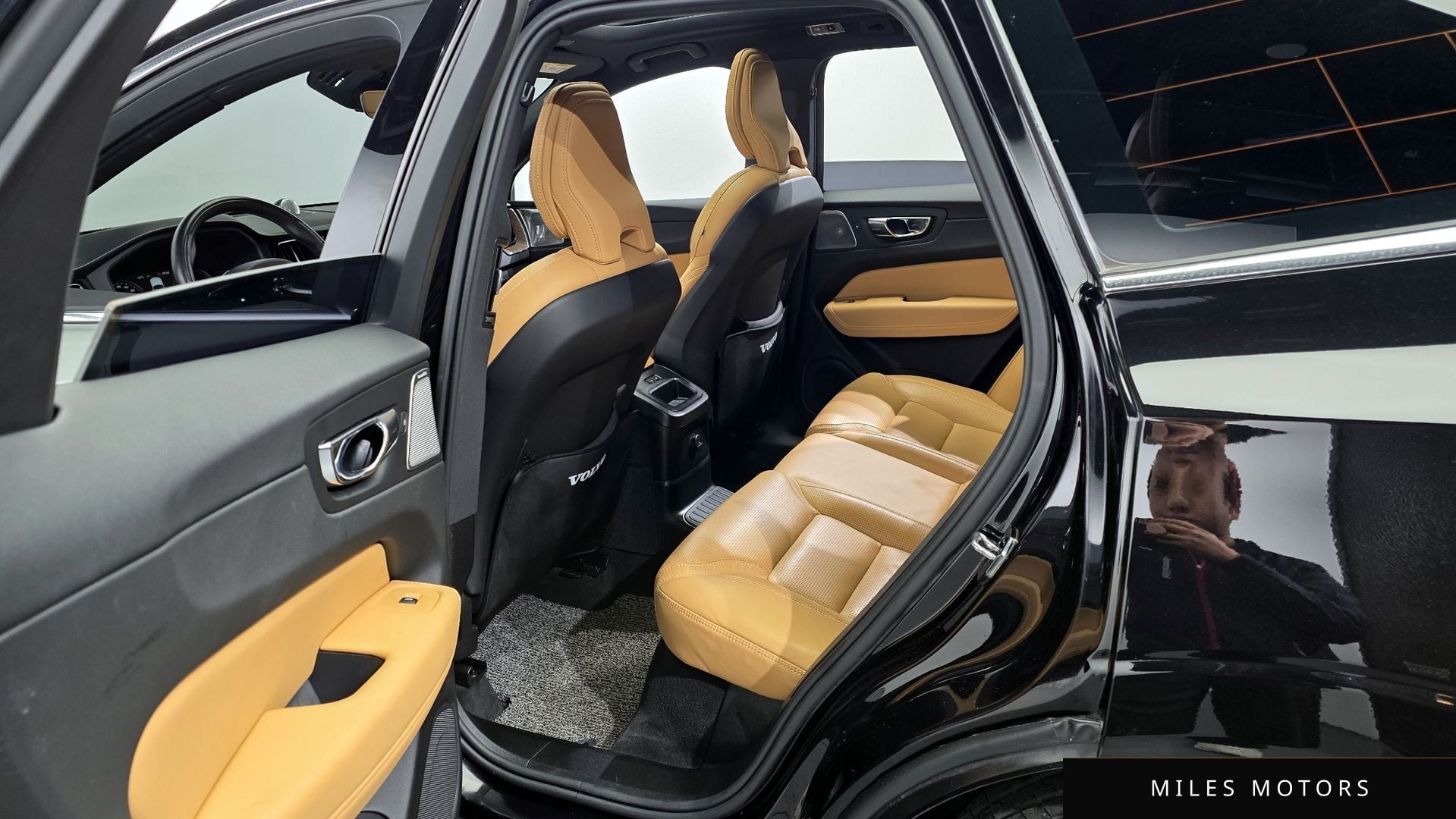 Volvo XC60 2021 — миниатюра 11