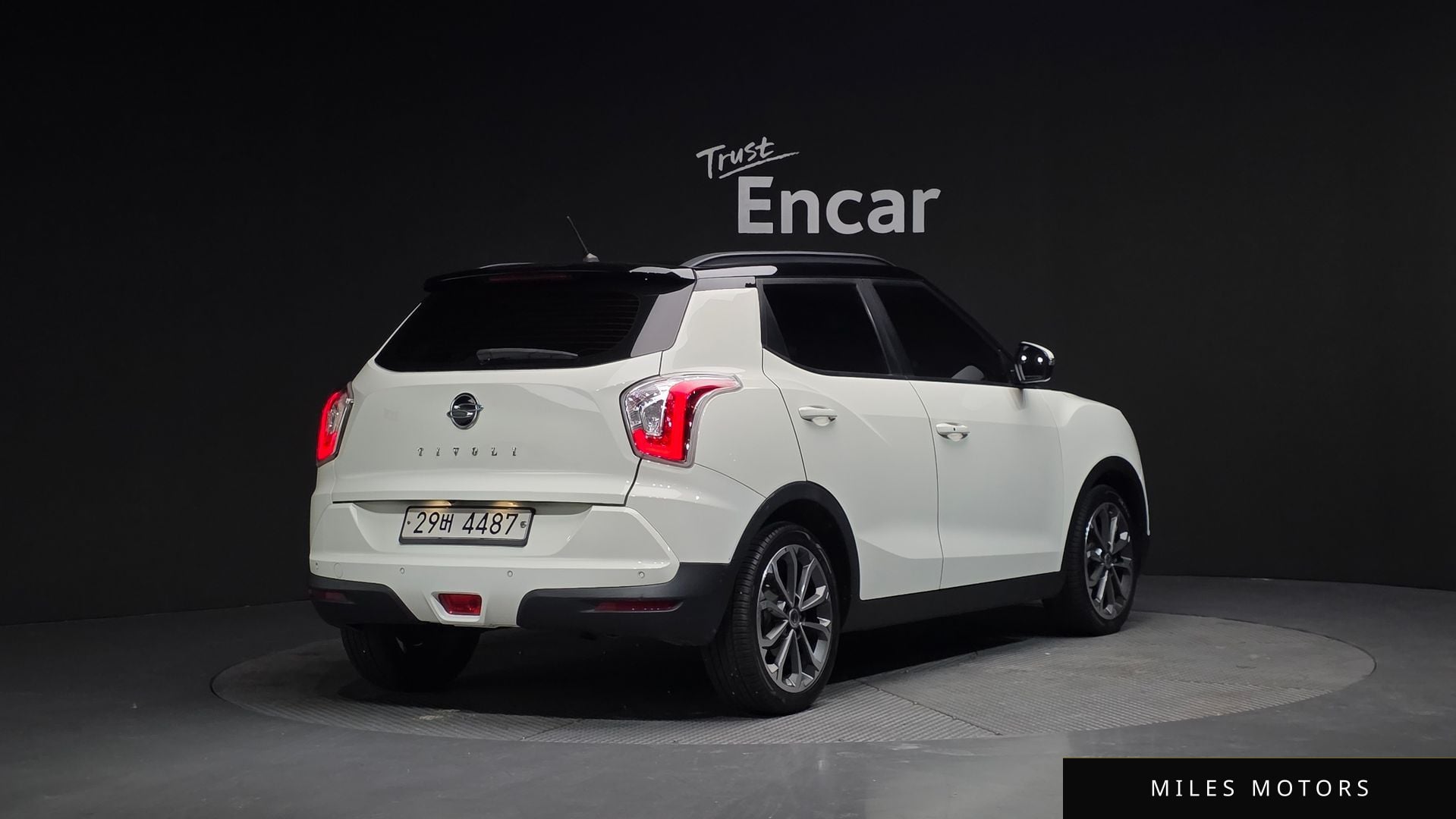 KG Mobility Tivoli 2017 — миниатюра 2