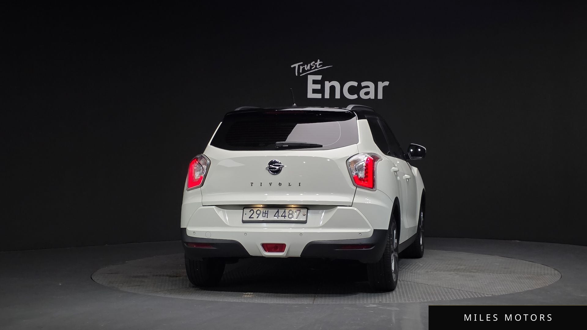 KG Mobility Tivoli 2017 — миниатюра 4