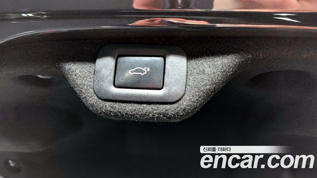 Лексус ES300h 2023 — миниатюра 20
