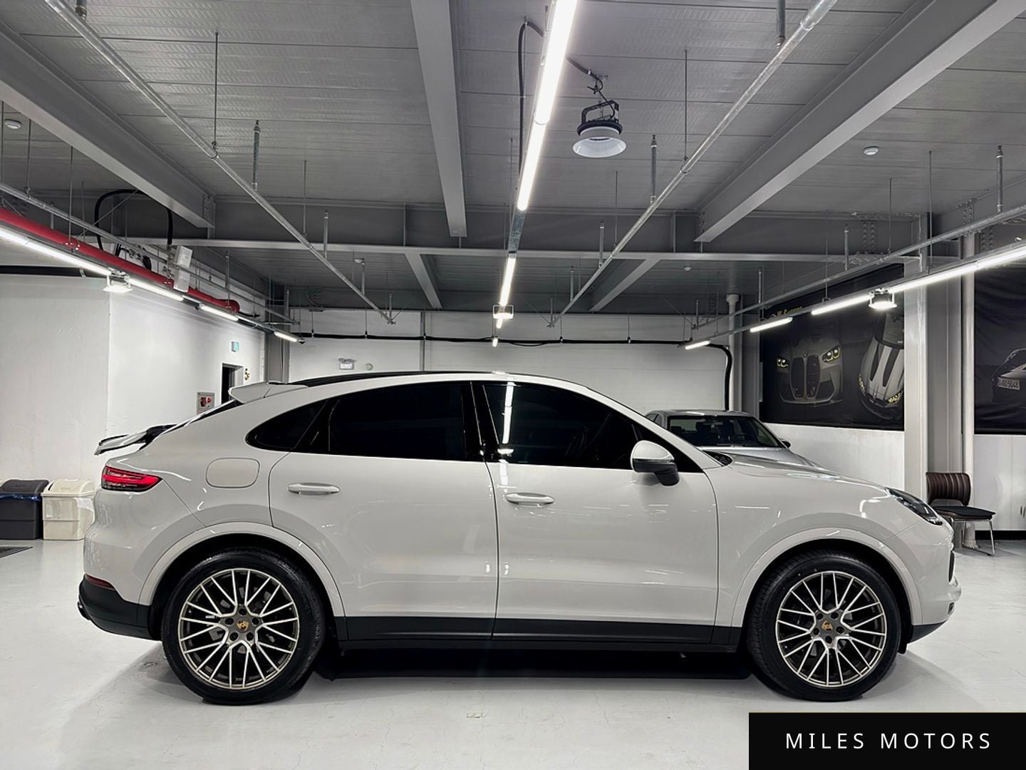 Porsche Cayenne 2022 — миниатюра 5