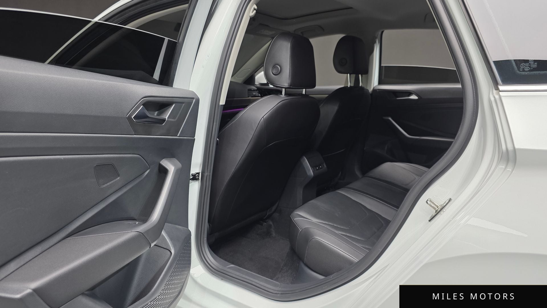 Volkswagen Jetta 2021 — миниатюра 17