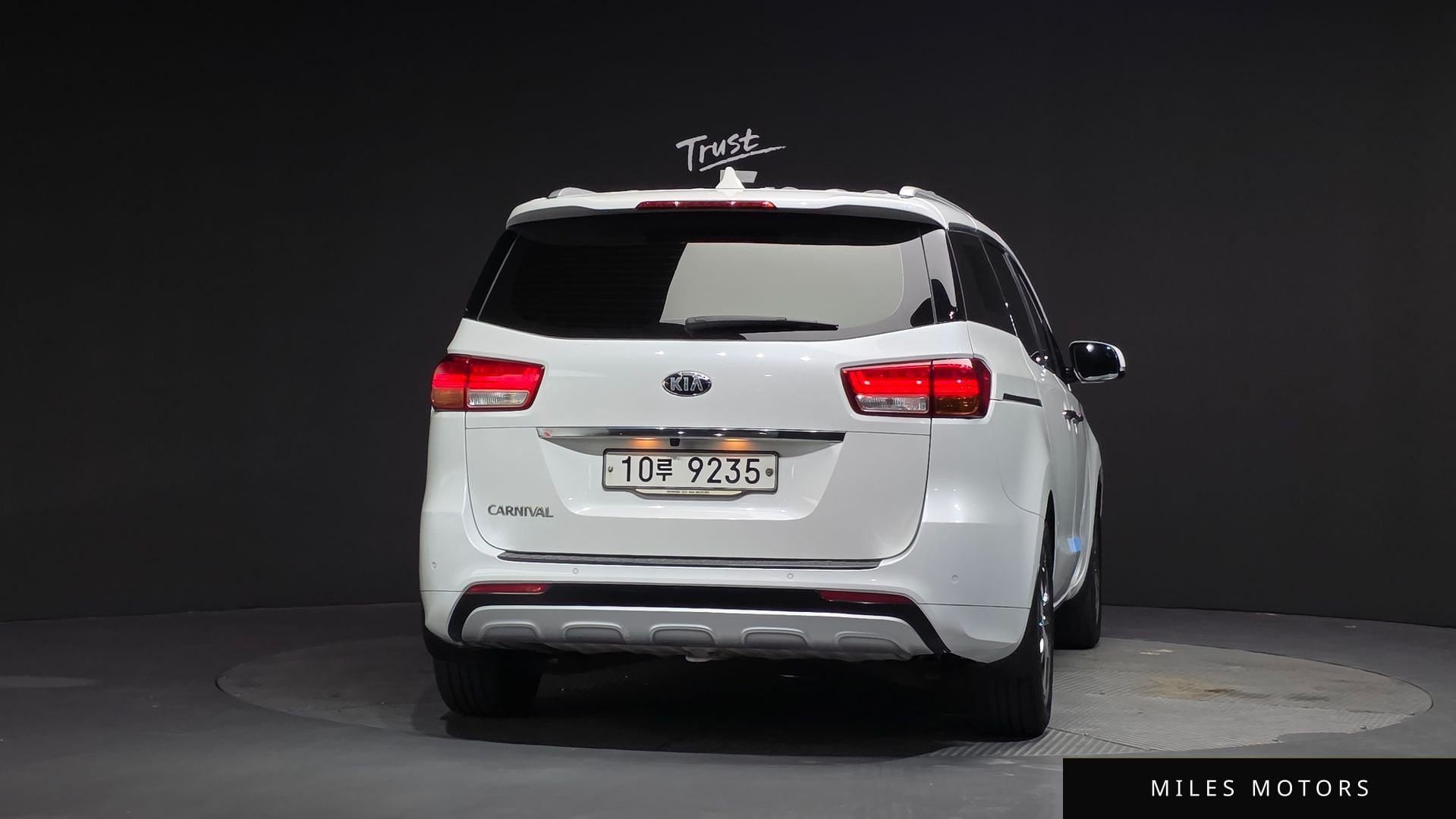 Kia Canival 2018 — миниатюра 4