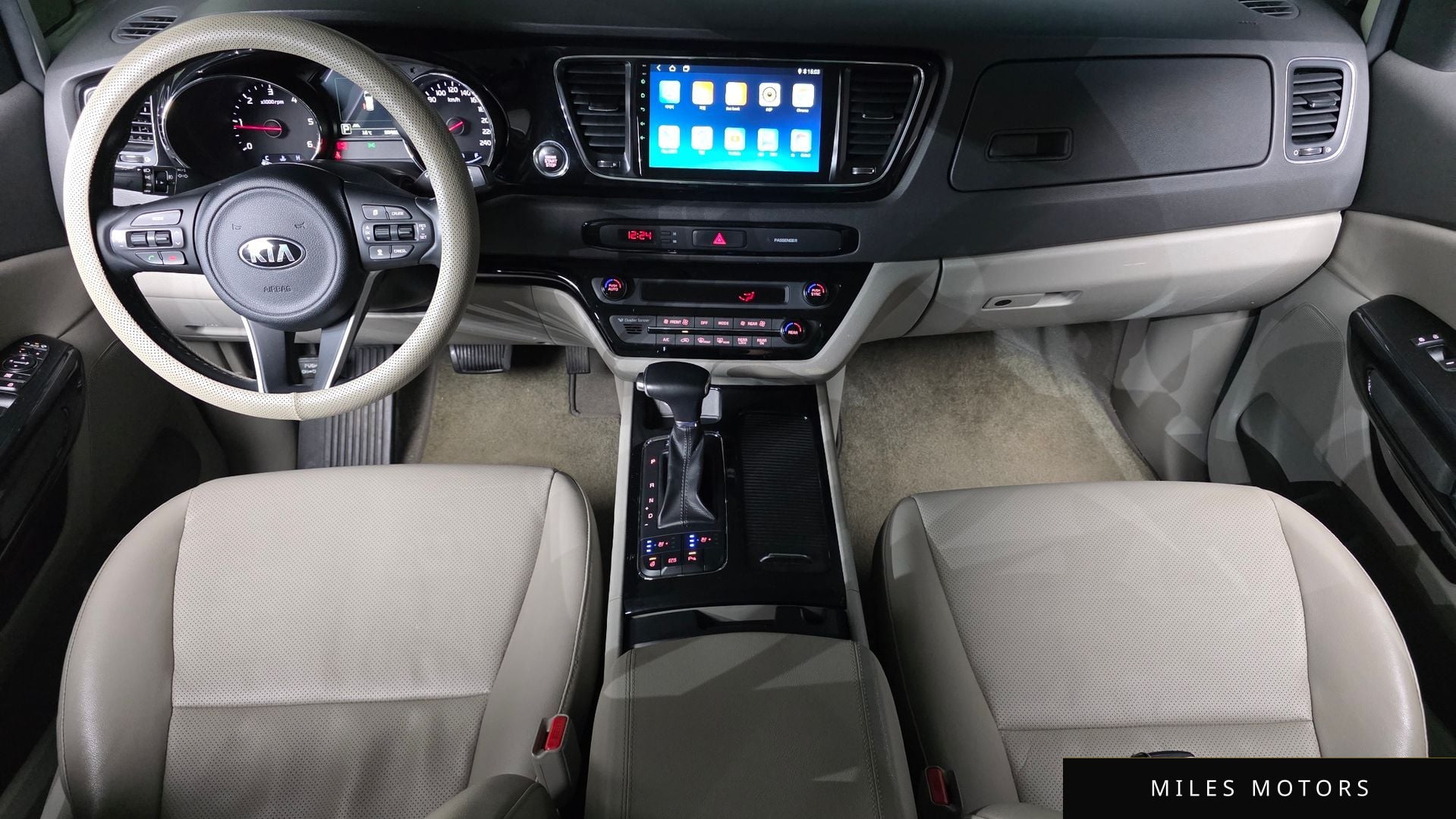 Kia Canival 2018 — миниатюра 7