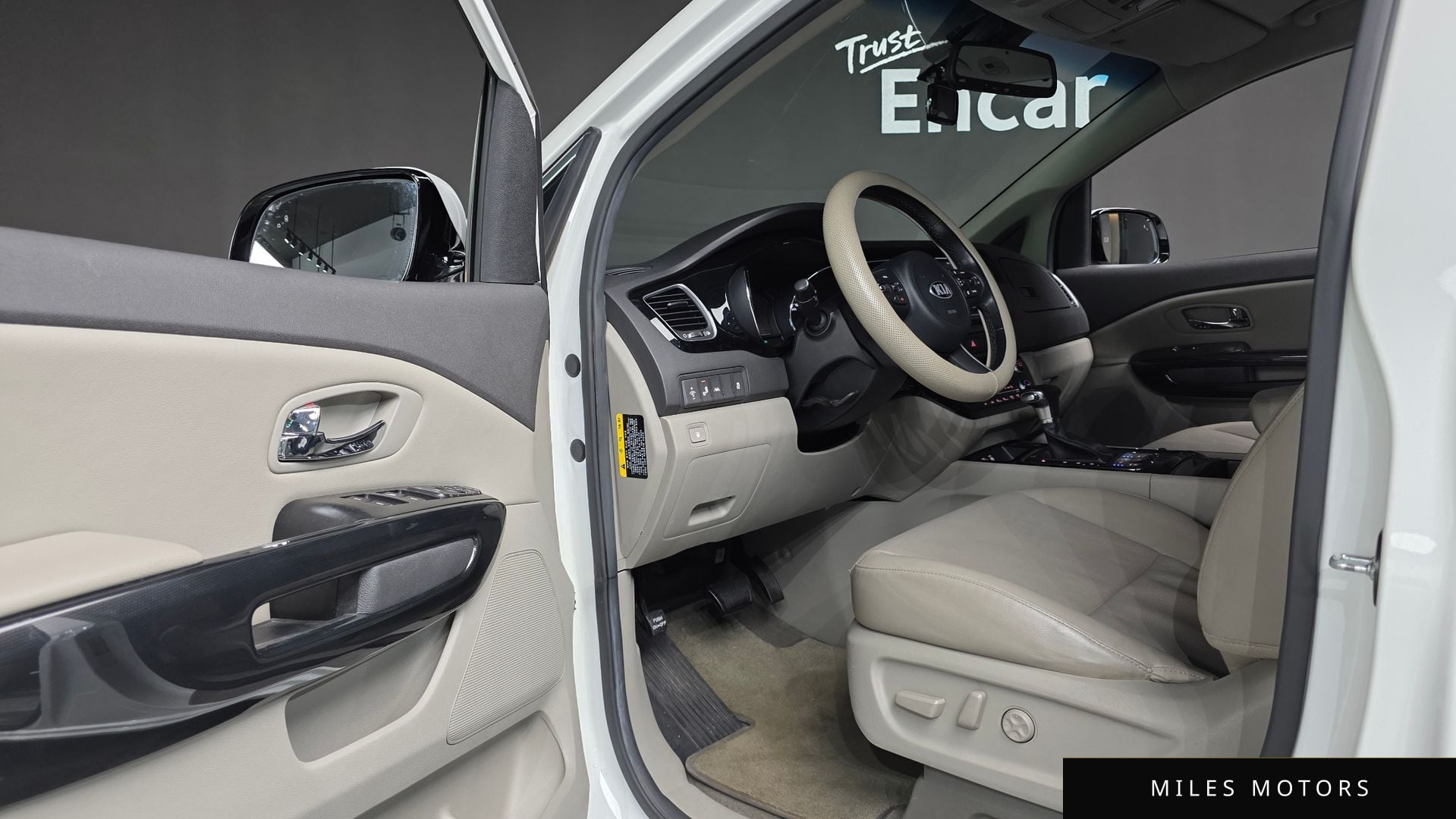 Kia Canival 2018 — миниатюра 11