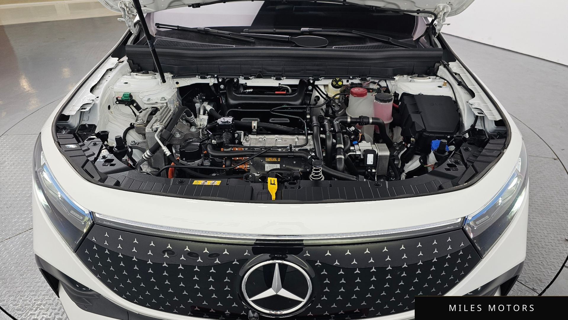 Mercedes-Benz EQB X243 2025 — миниатюра 6