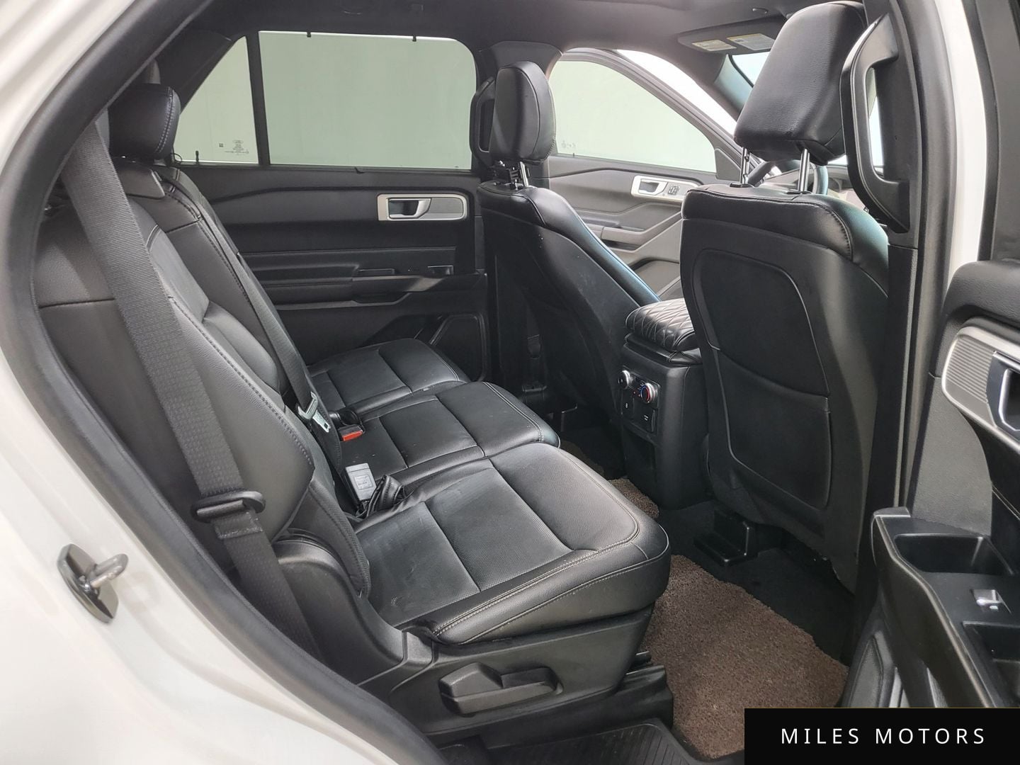 Ford 익스플로러 2020 — миниатюра 19