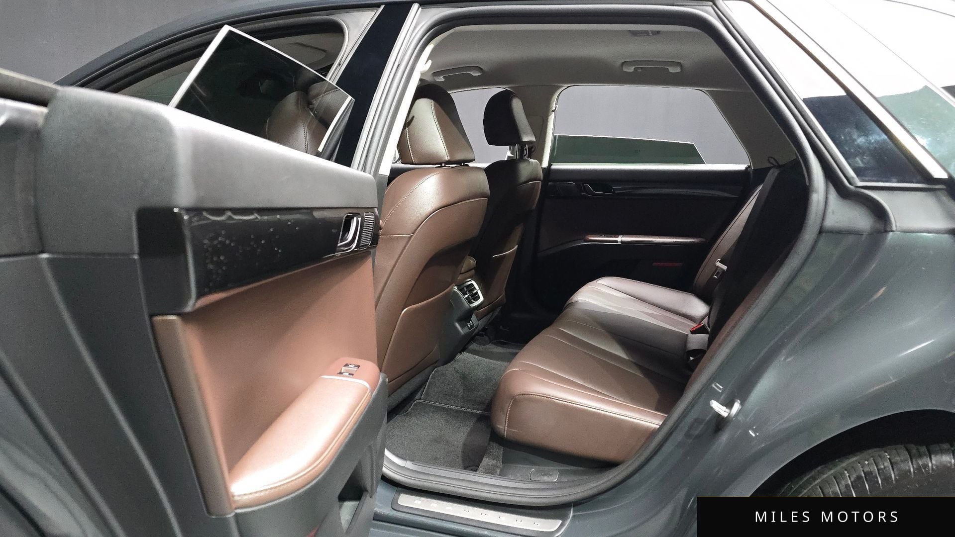Hyundai Grandeur 2023 — миниатюра 11