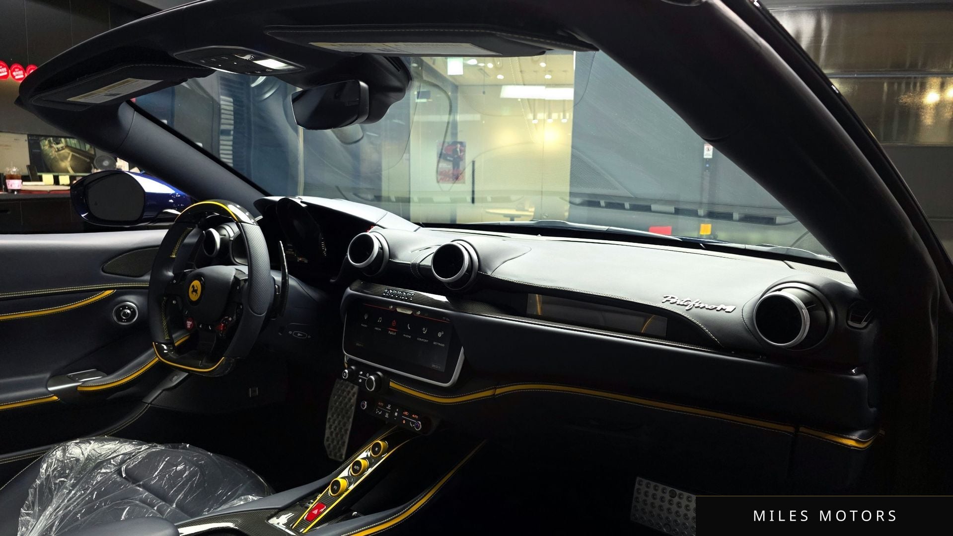 Ferrari Portofino 2023 — миниатюра 7