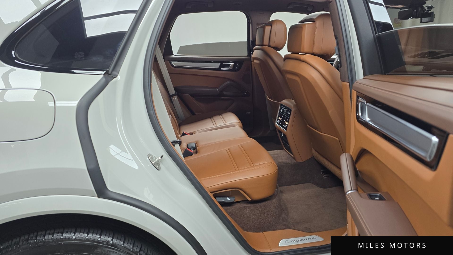 Porsche 카이엔 (PO536) 2023 — миниатюра 11
