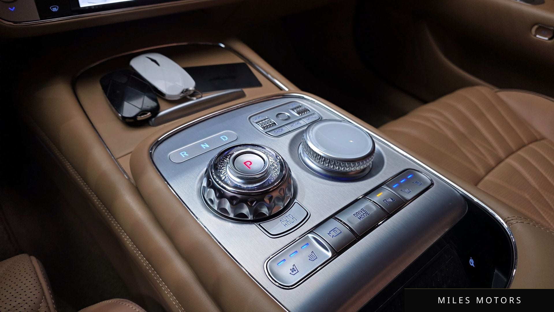 Genesis G90 (RS4) 2022 — миниатюра 9