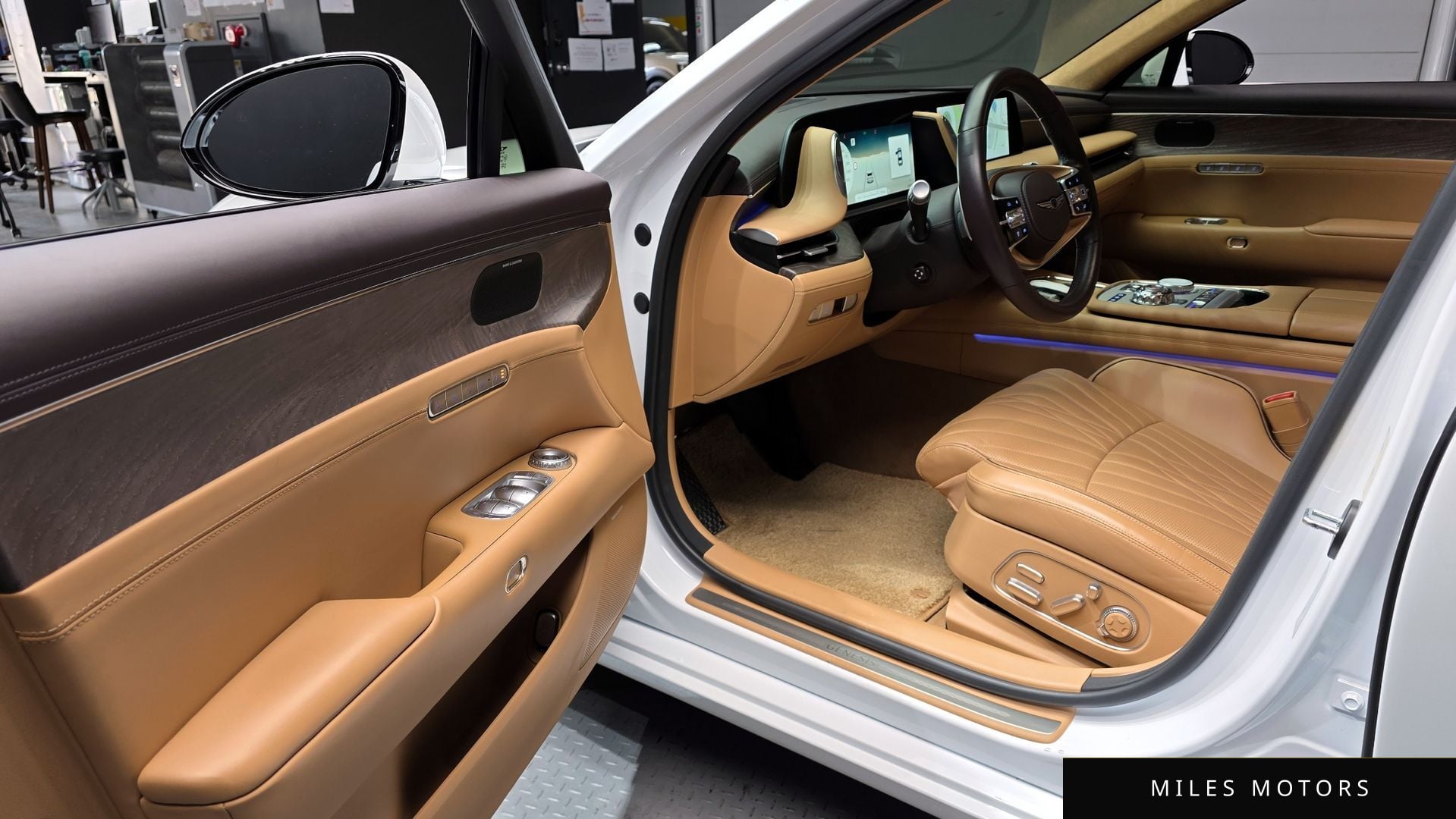 Genesis G90 (RS4) 2022 — миниатюра 11