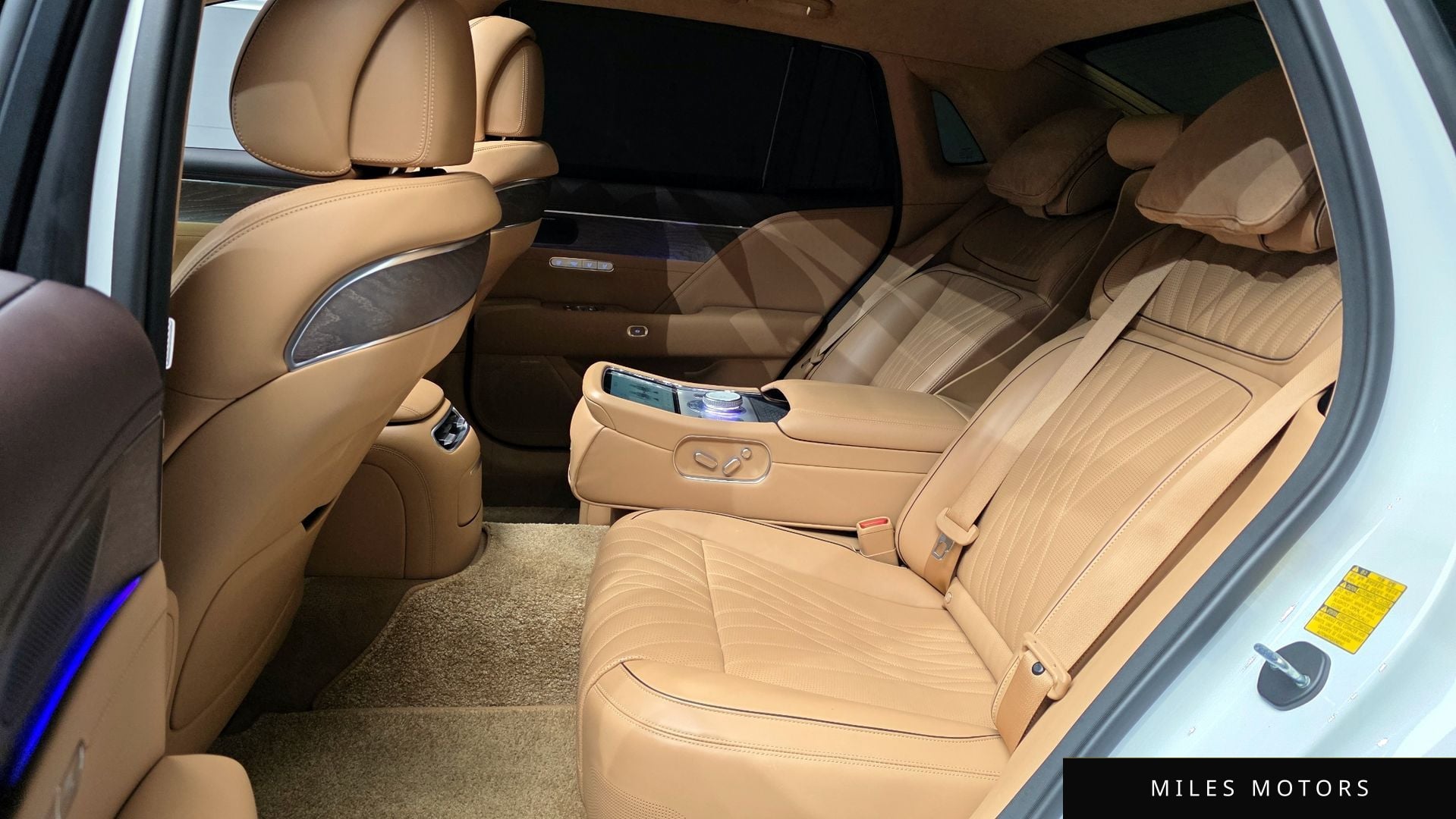 Genesis G90 (RS4) 2022 — миниатюра 12