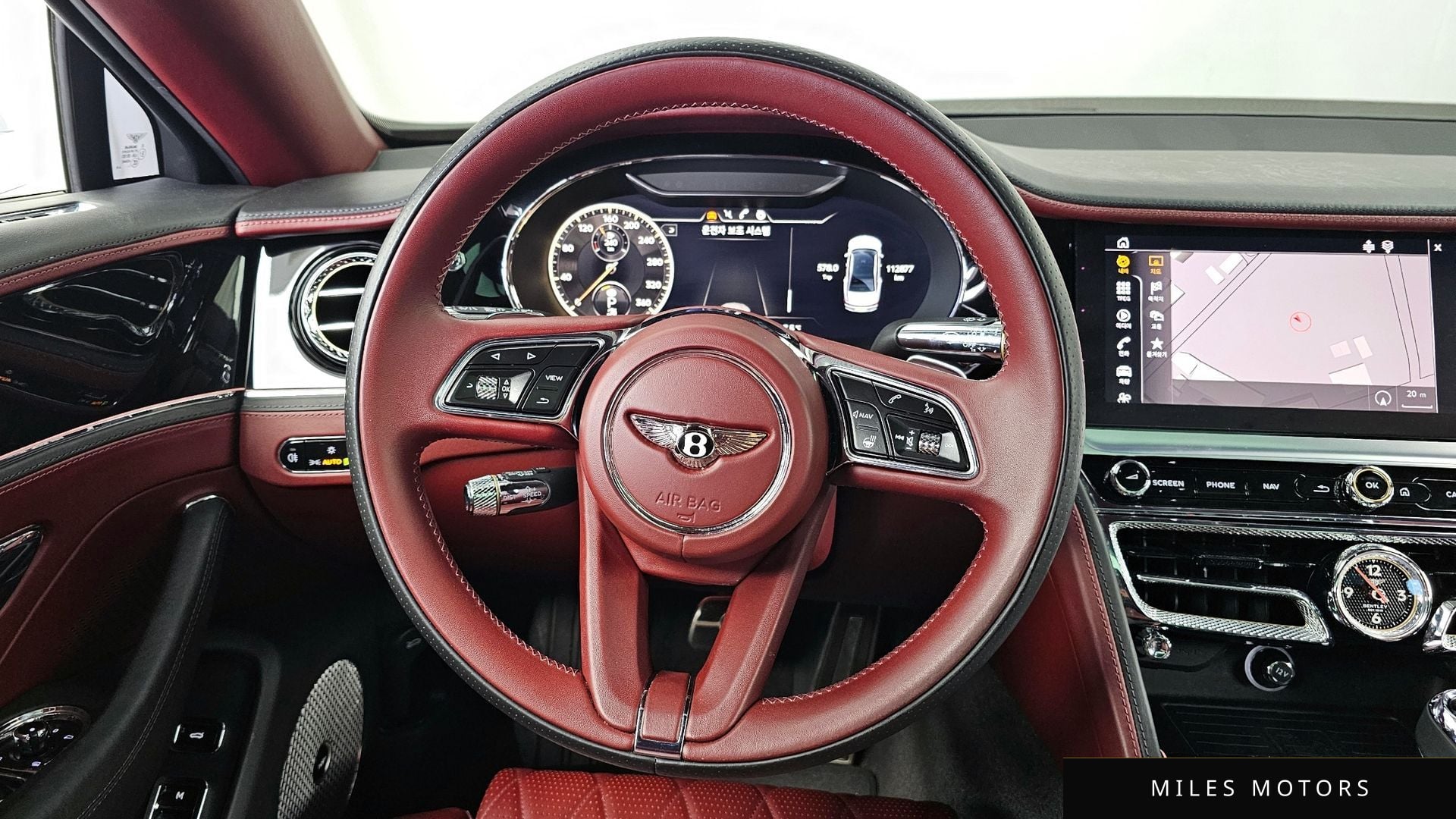 Bentley Flying Spur 2022 — миниатюра 13