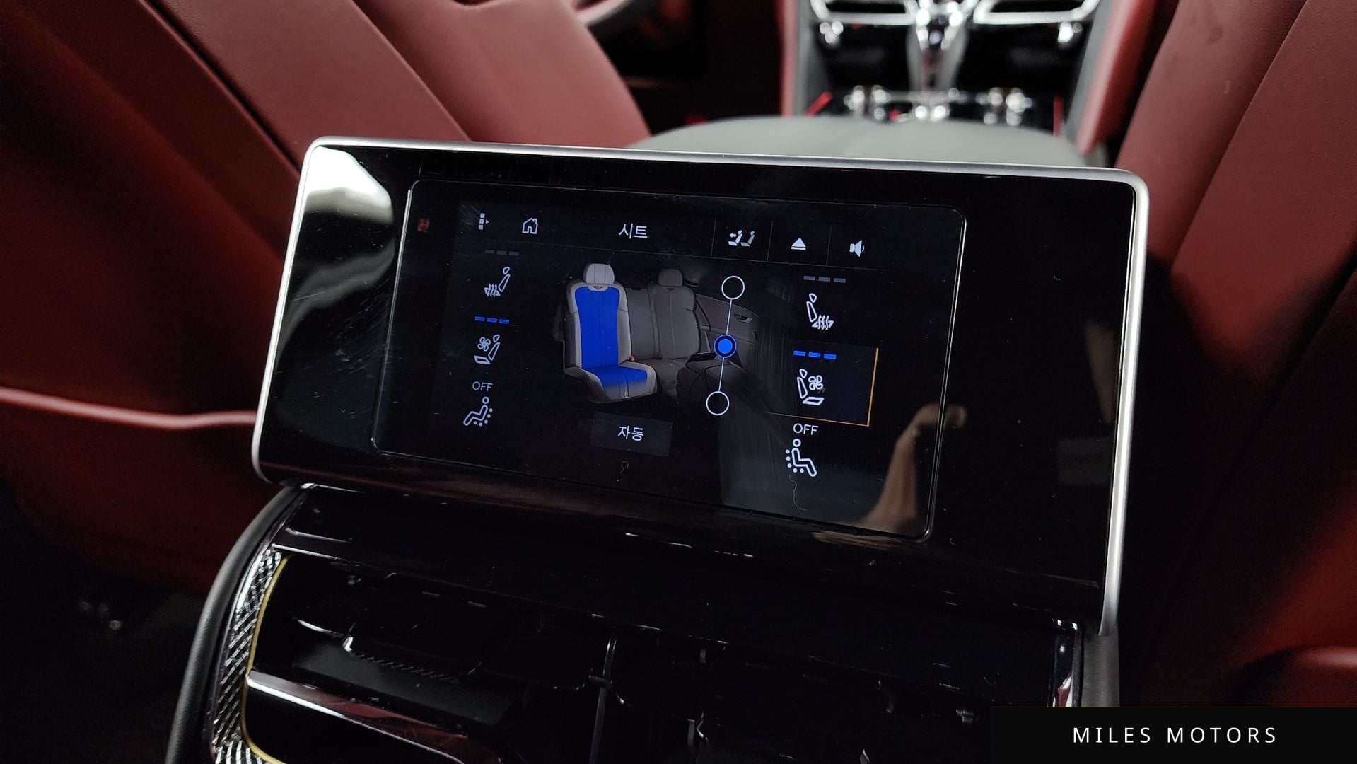 Bentley Flying Spur 2022 — миниатюра 19