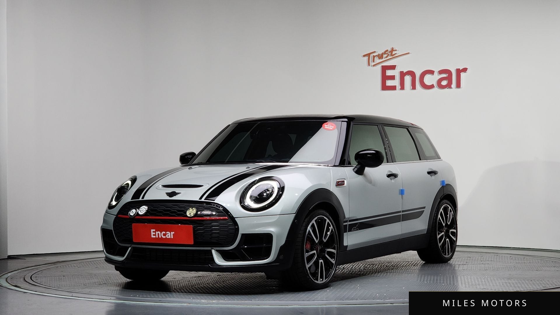 MINI Clubman 2023 — фото 1 из 12