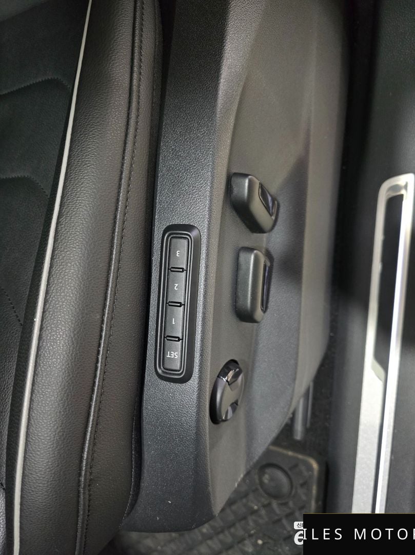 Volkswagen 티구안 2023 — миниатюра 14
