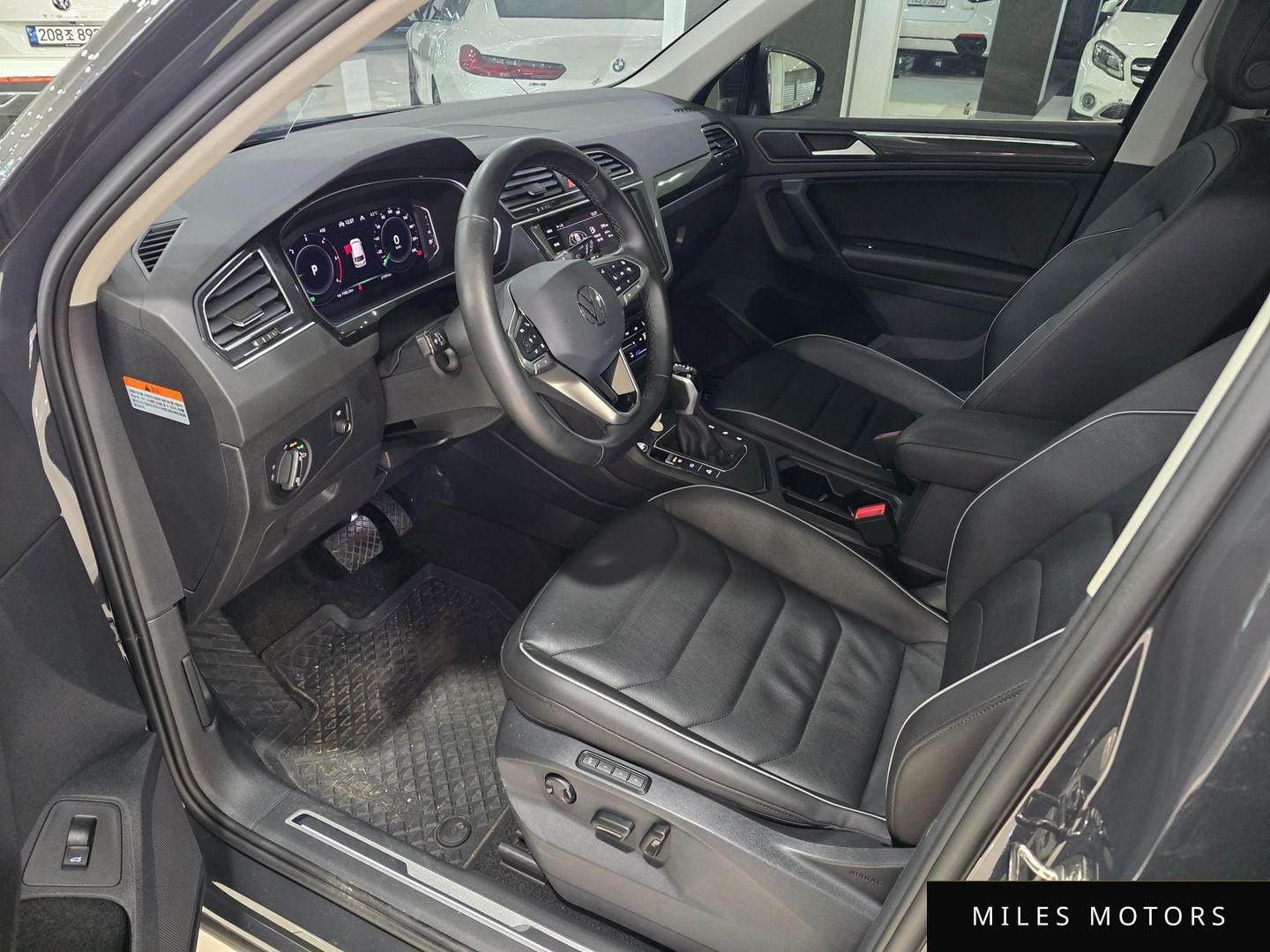 Volkswagen 티구안 2023 — миниатюра 15