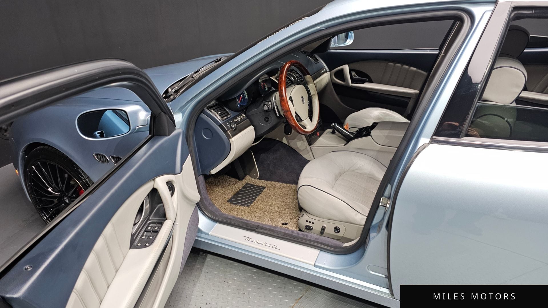 Maserati Quattroporte 2006 — миниатюра 10