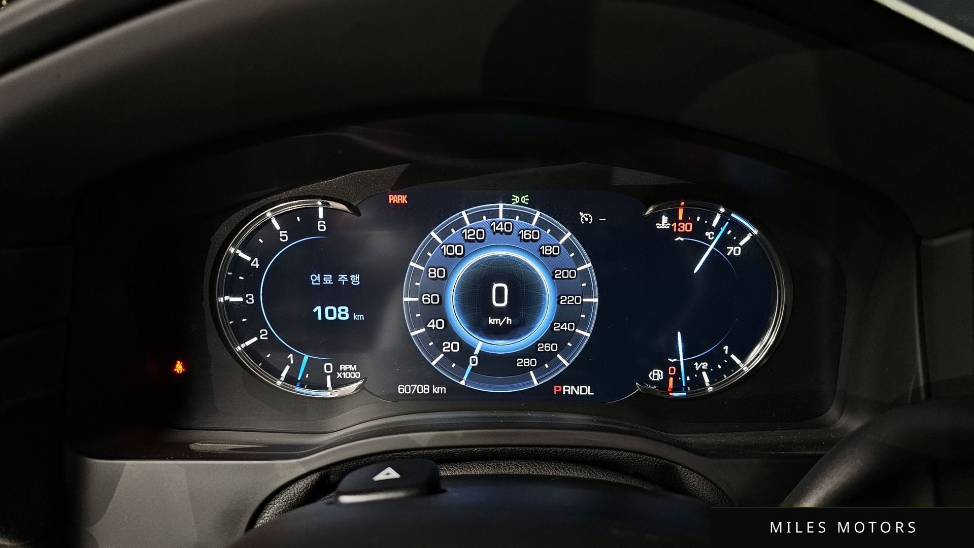 Cadillac Escalade 2019 — миниатюра 8