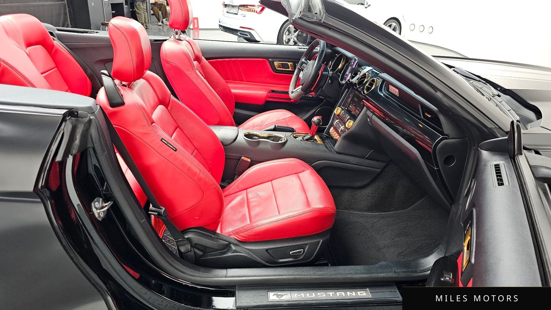 Ford Mustang 2015 — миниатюра 10